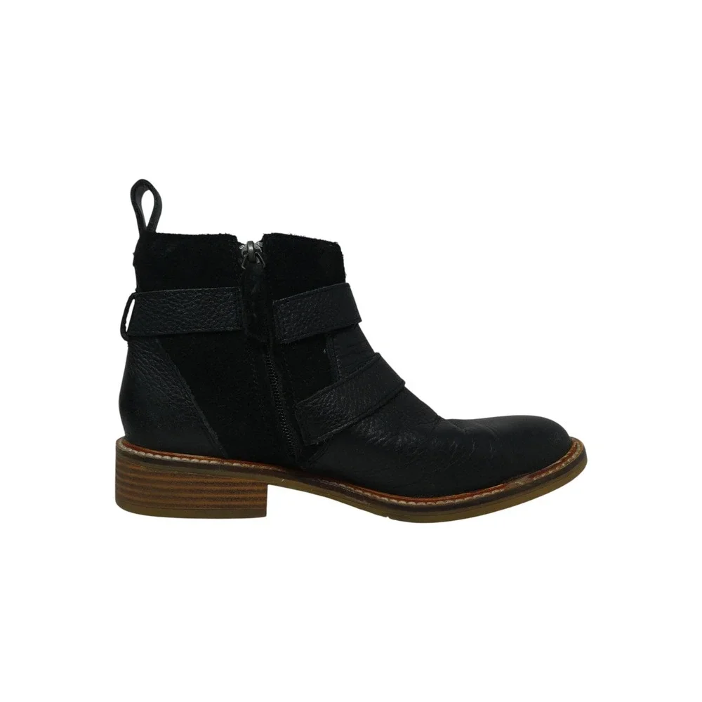 Clarks Ankle Boots Womens 7 Black Leather Suede Buckle Moto Zip